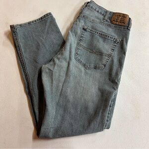 Levi’s Signature Men's Blue Gray Jeans - Size 38/32
